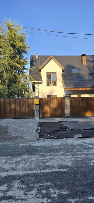 Продам дуплекс (дом) будинок в Броварах