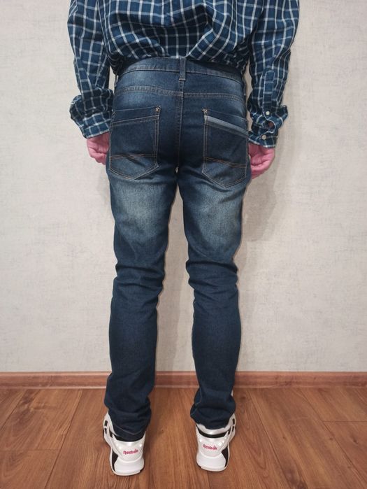 Джинси для підлітка