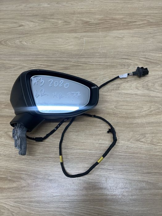Lusterko Prawe Audi A3 8Y 20-22 Sportback 14Pin Europa