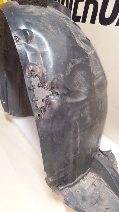 Audi Q3 , 2018- підкрилок передній, in02017