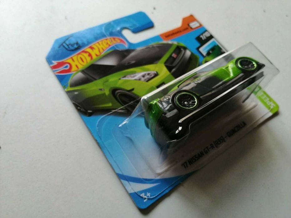 Hot Wheels - 17 Nissan GT-R (R35) - Guaczilla (2019)