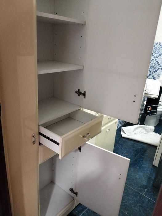 Armários Bege WC - 2 Módulos