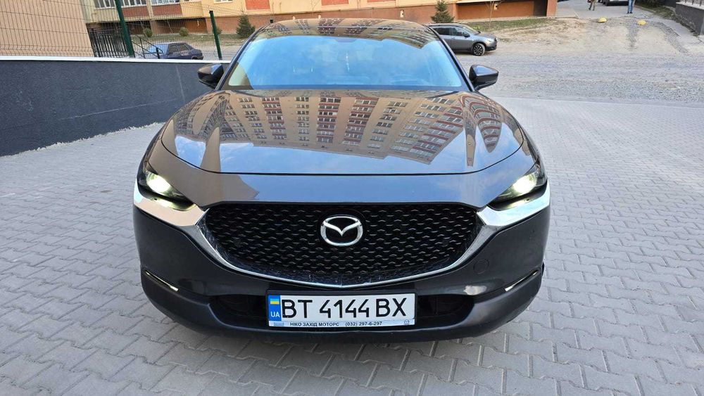 Офіційна Mazda CX-30