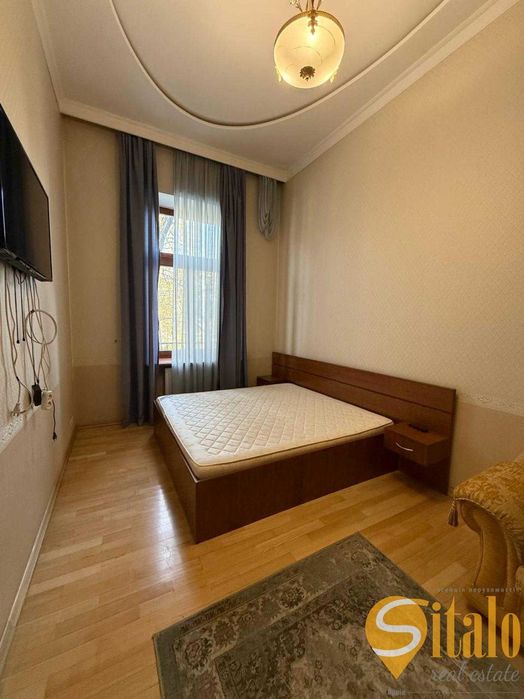 Оренда 4 кімнатної квартири, вулиця Крушельницької