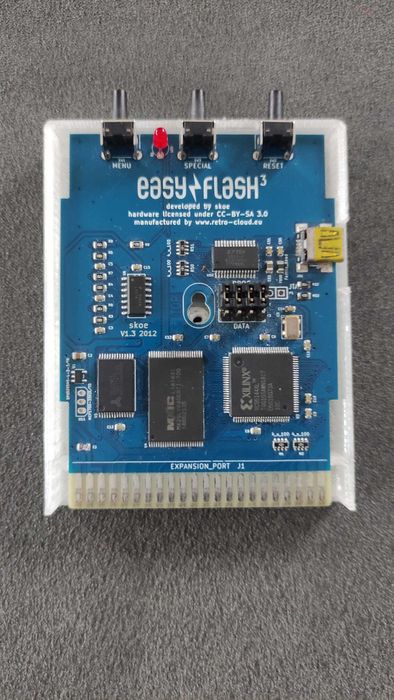 EasyFlash 3 para Commodore 64/128