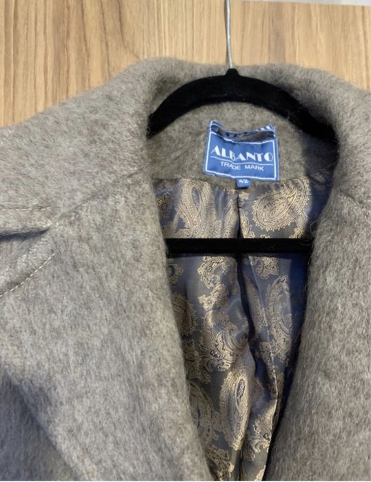 Пальто сіре Albanto