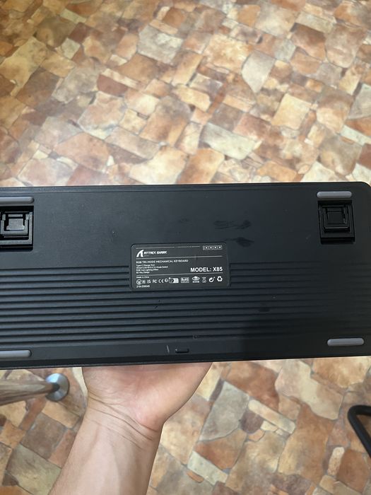 Продам Attack shark x85