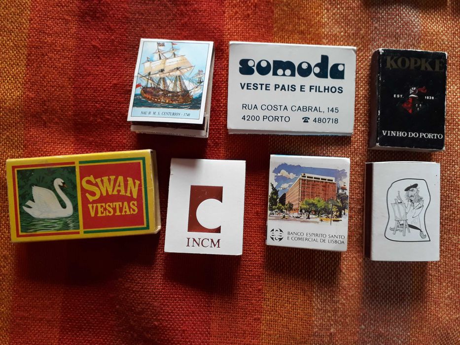 Fósforos, carteiras e caixas de fósforos