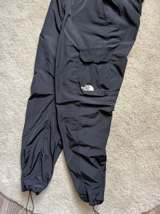 Спортивні штани від The North Face