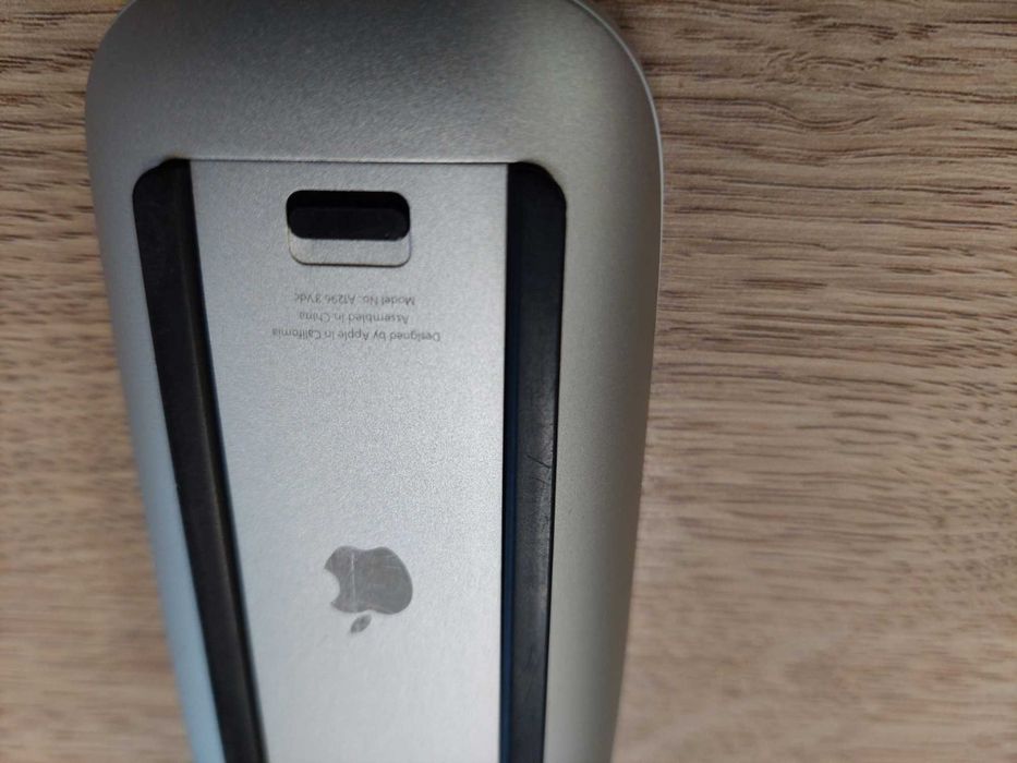 Комп'ютерна мишка Apple