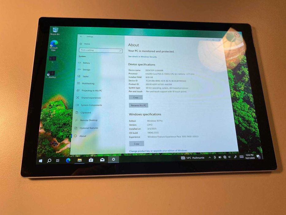 Microsoft Surface Pro 5 (1796)