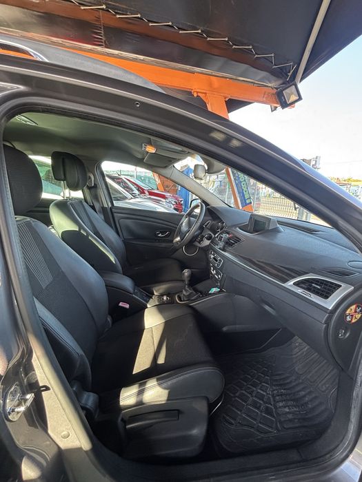 Renault Megane dci 2010 full extras nacional 1 dono distribuicao mudada garantia