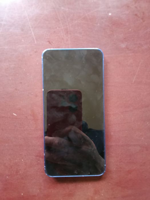 Urzywany Samsung s25