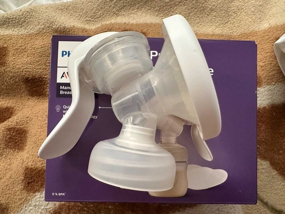 Молоковідсмоктувач Philips Avent механічний (ручний), пляшечка, соска 2,3,4 потіків