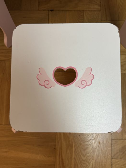 Toaletka dla dziewczynki