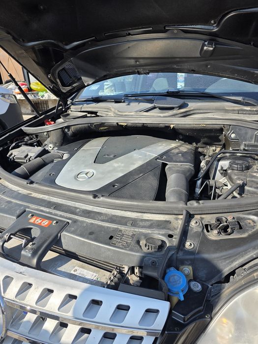 Silnik 4.2 V8 cdi ML GL W164 Mercedes