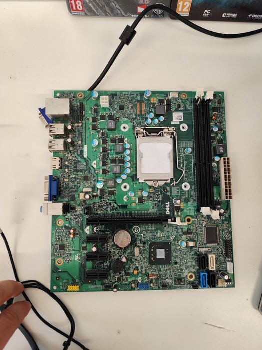 Lenovo ThinkCentre M83 Tower / Intel Core i5-4590 Модель: IQ1X0MS