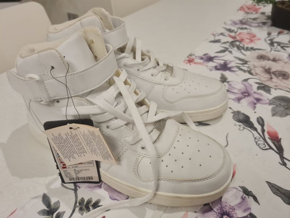Buty 43  NEW YORKER nowe okazja