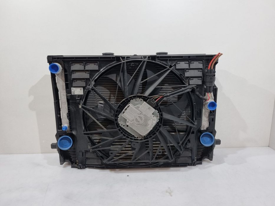 BMW F10 F11 F07 2.0D 520D KOMPLET CHŁODNIC WENTYLATOR 8509740 7575682 8509171