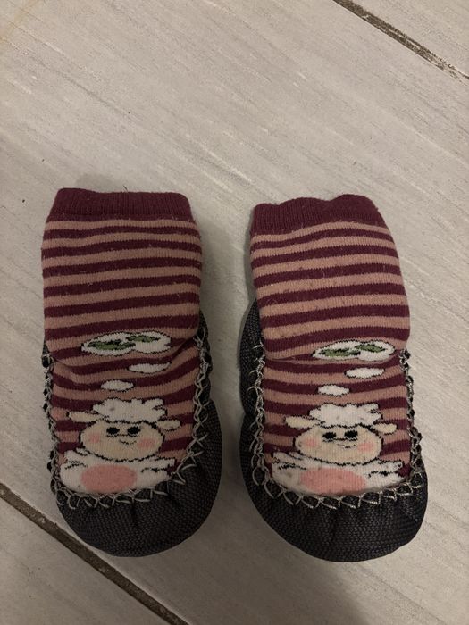 Buty dzieciece dla dziewczynki zestaw