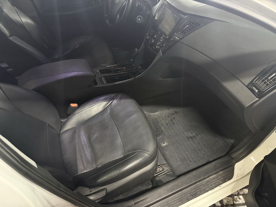 Hyundai sonata 2014 2.0lpi. Рідний пробіг 1000%.