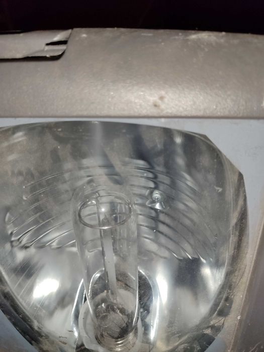 Holofote grande  para exterior