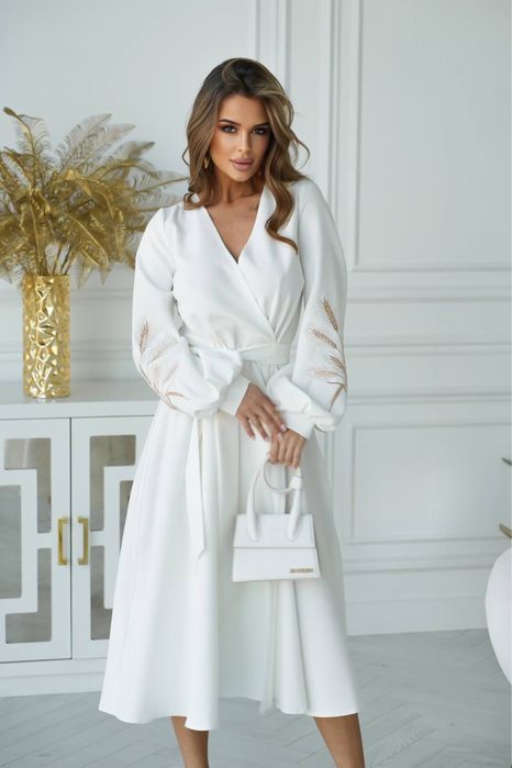 Сукня колоски вишивка молочна біла Розпис Хрестини Весілля Розпродаж