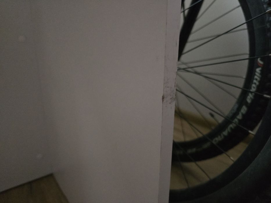 Białe biurko 120x55x76