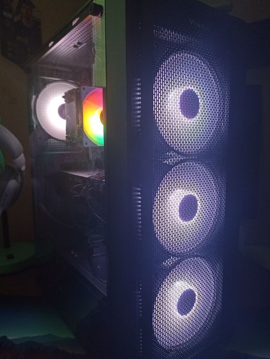 Середній комп'ютер, краще самовивіз