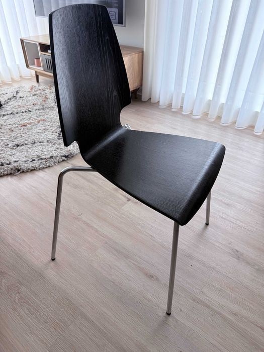 IKEA Mesa "Bjursta" + Cadeiras "Vilmar"