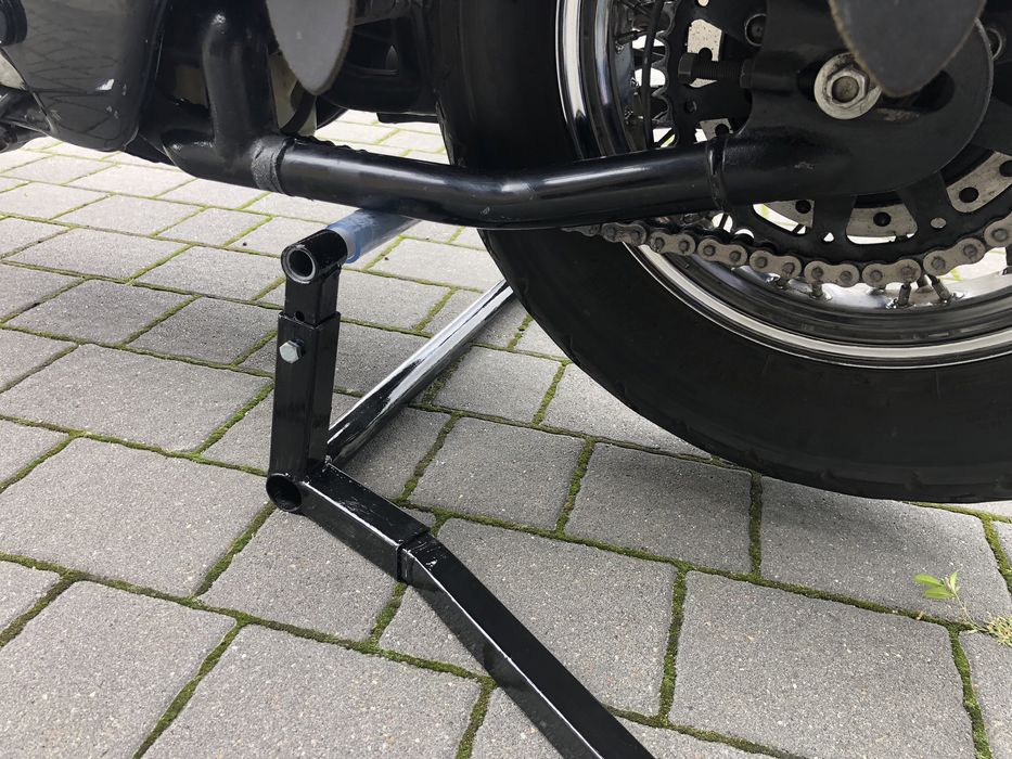 Podnosnik do motocykla