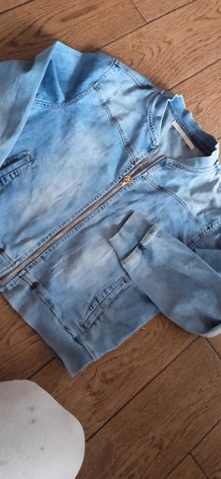 Lekka kurtka jasny jeans   XL