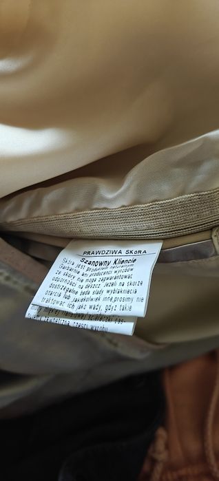 Piękny płaszcz  Ochnik miękka skóra z ociepleniem 38 kamel