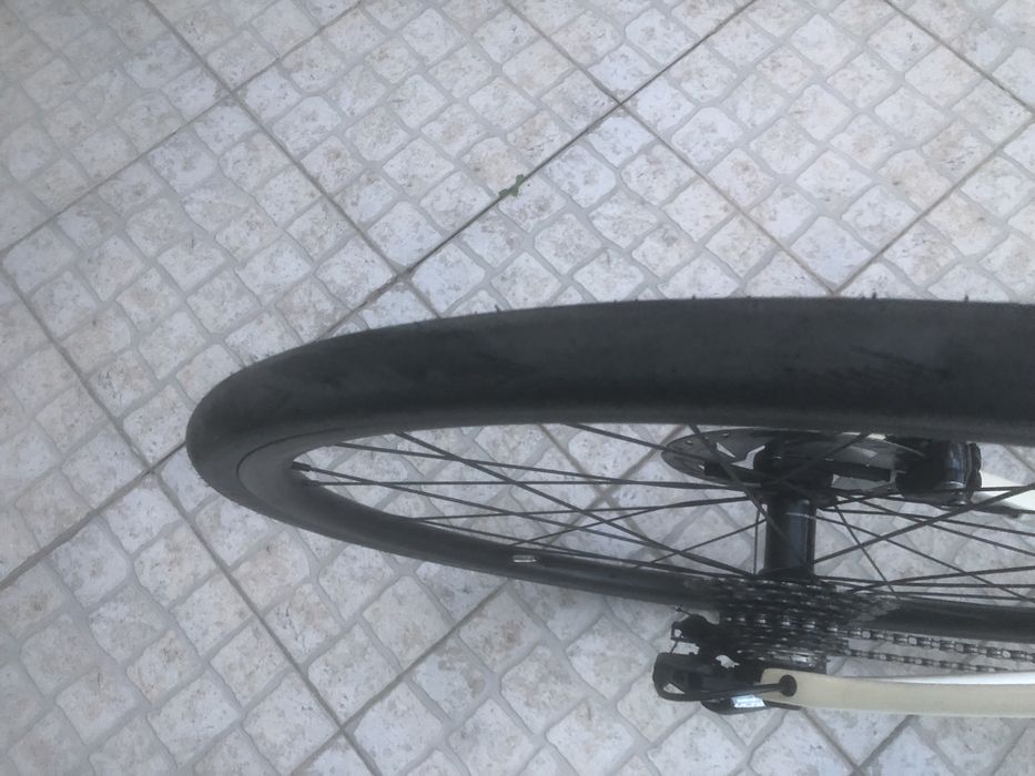 Bicicleta de estrada carbono disco orbea