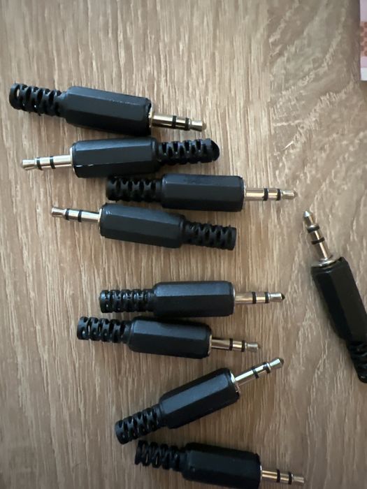 Штекер 3.5мм три контакти для навушників чи іншої техніки