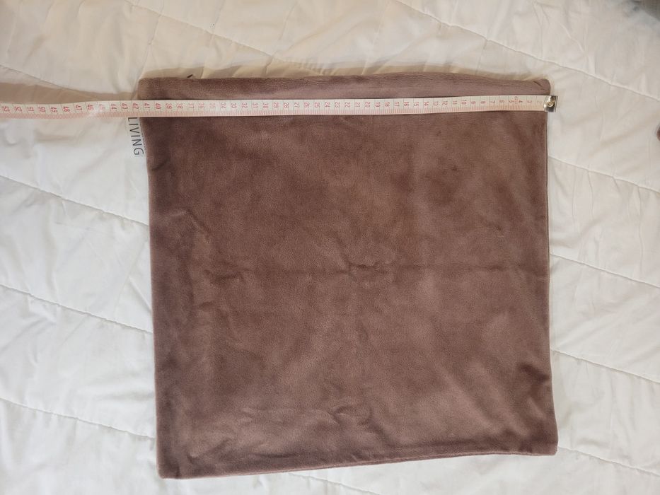 Welurowe  poszewki na poduszki