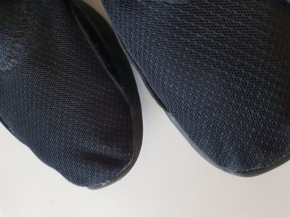 CZARNE lekkie buty sportowe 41 -26 cm