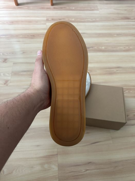 Skórzane trampki BUTÉ – Nowe