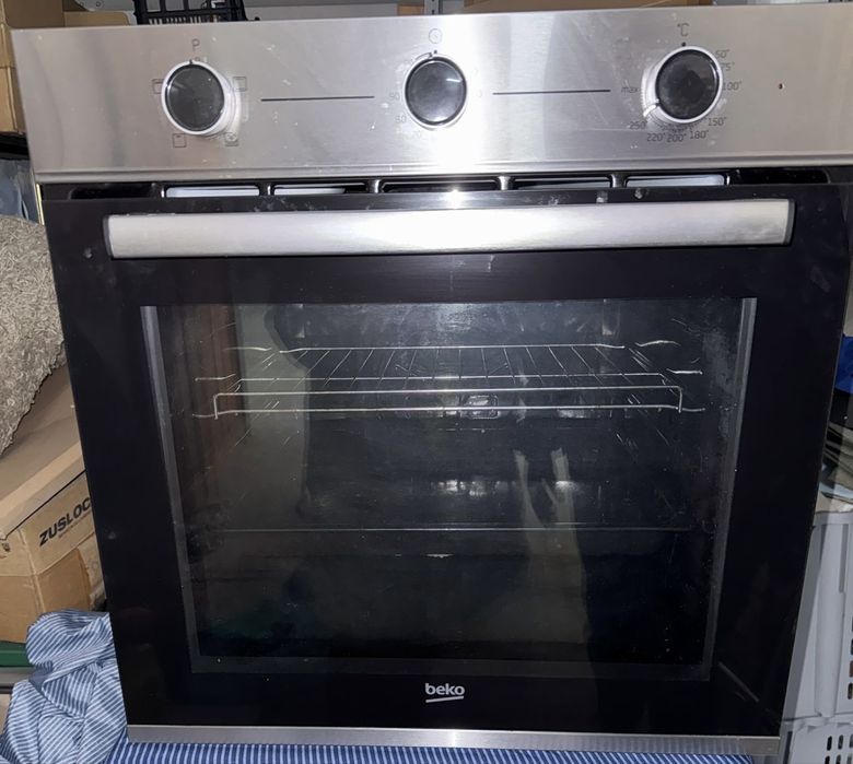 Forno Beko eletrico