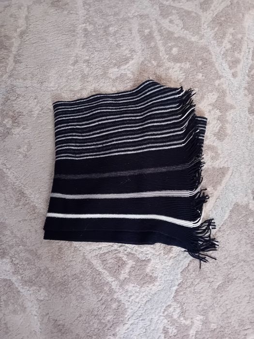 Szalik męski czarny w paski