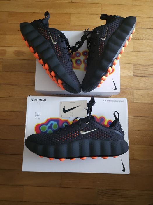 Nike mind 002 black