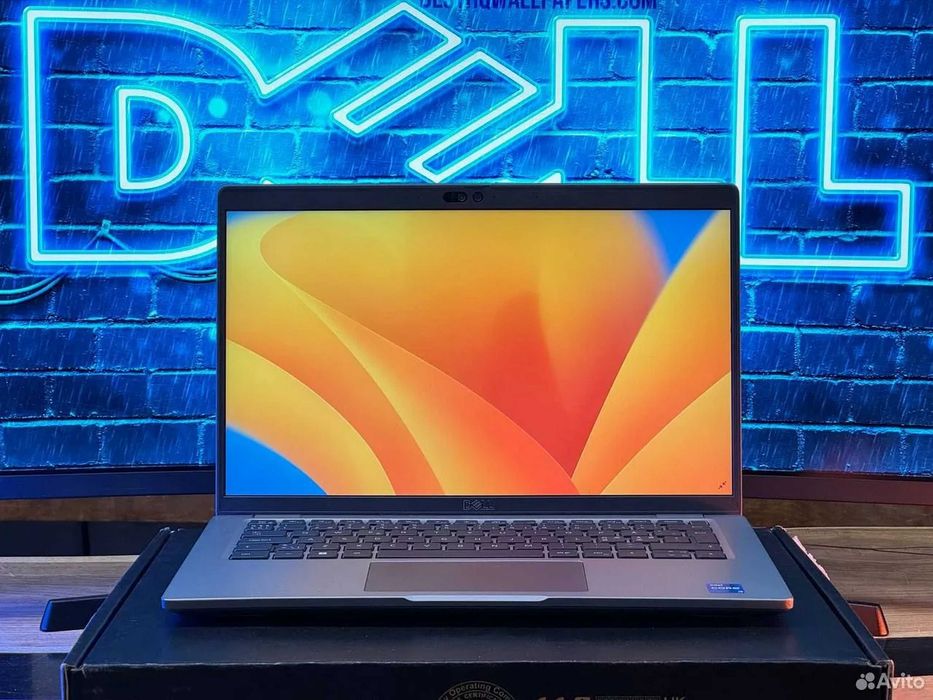 Dell Dodecacore 14" i7/16GB/500GB NVMe Professional Series64564188747394120