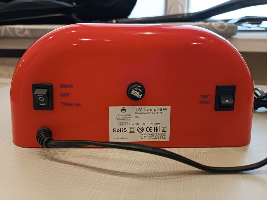 UV лампа для манікюру
