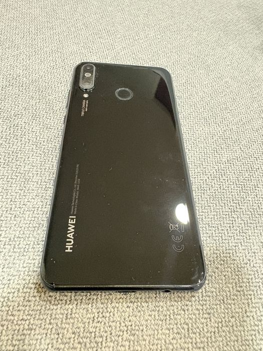 Vendo telemóvel HUAWEI P30 LIFE