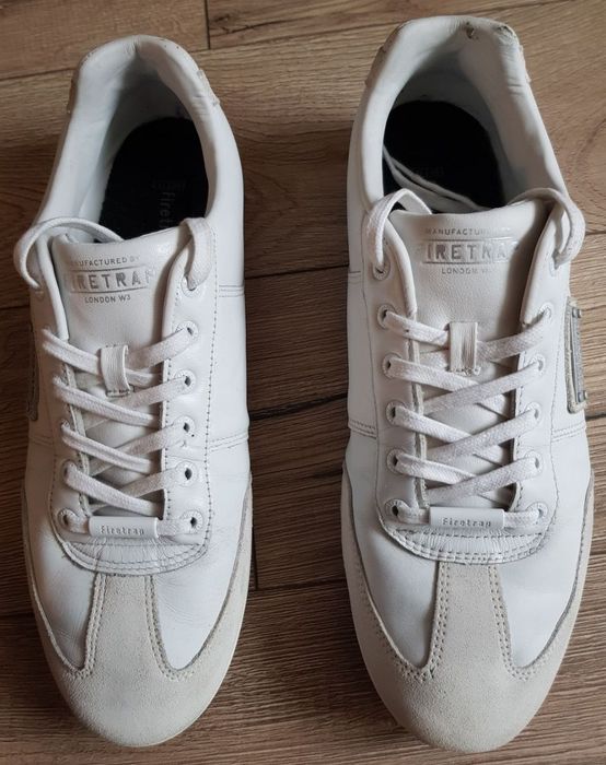 Buty Firetrap. Kolor biały. Skóra naturalna. Rozmiar 45.