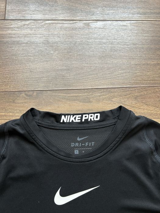 Чоловіча термо футболка Nike pro