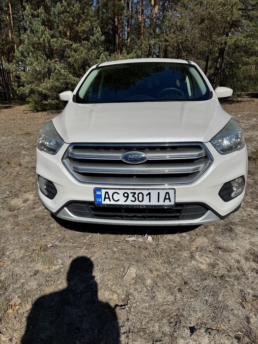 Ford Escape 2017 1.5 бензин