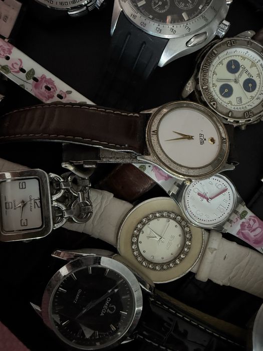 Pack com 19 Relógios para colecionador.