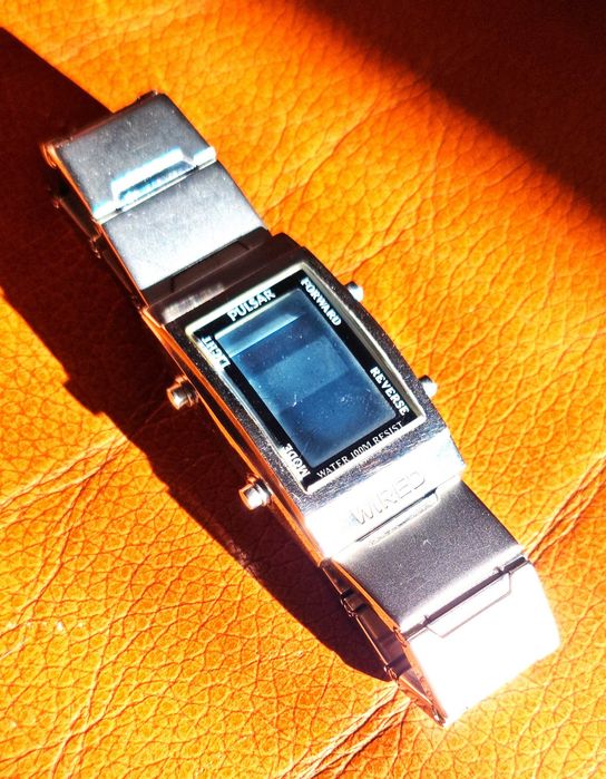 Часы Pulsar WIRED