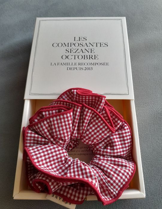 Scrunchie gumka Sezane Octobre